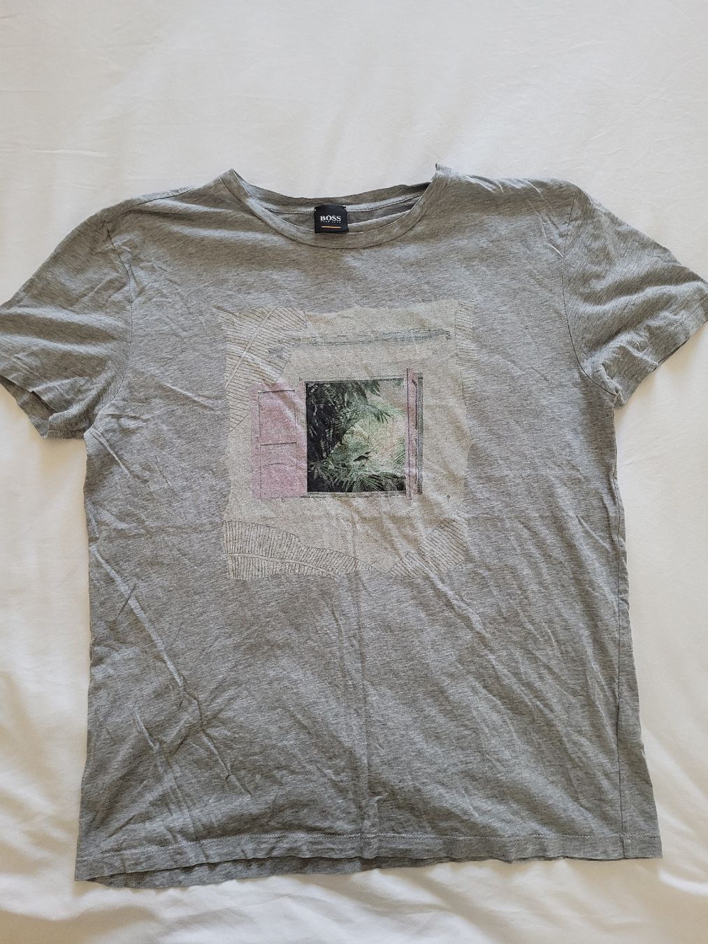 Hugo Boss T-shirt: 40. T-Shirt Hugo Boss, taille M – Usato da Villars-sur-Glâne venduto da m66_dch5