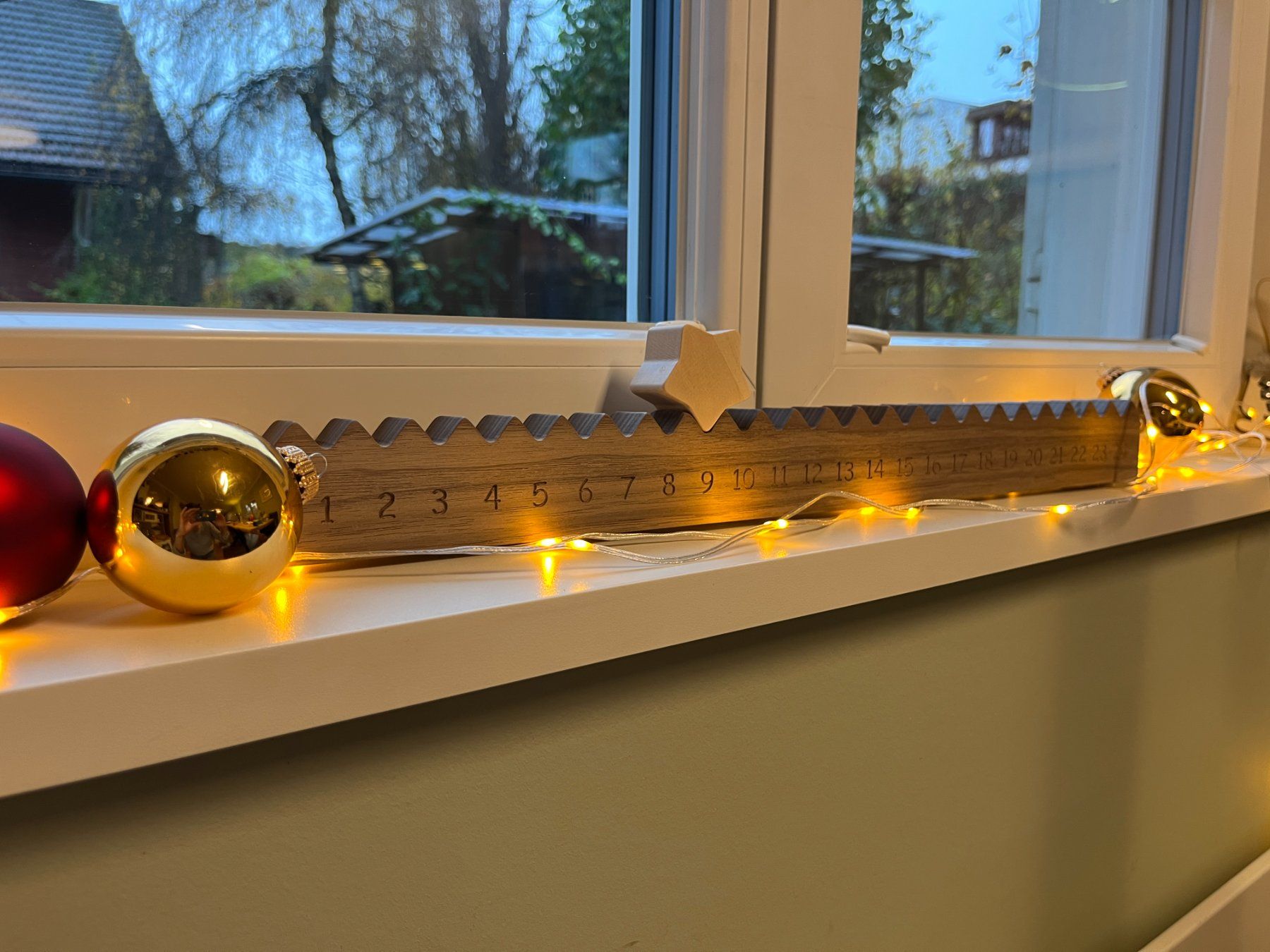 Alle Dekorationen: Adventskalender aus Nussbaumholz – Neu (gemäss Beschreibung) aus St. Gallen von thomas.geiselberger 7