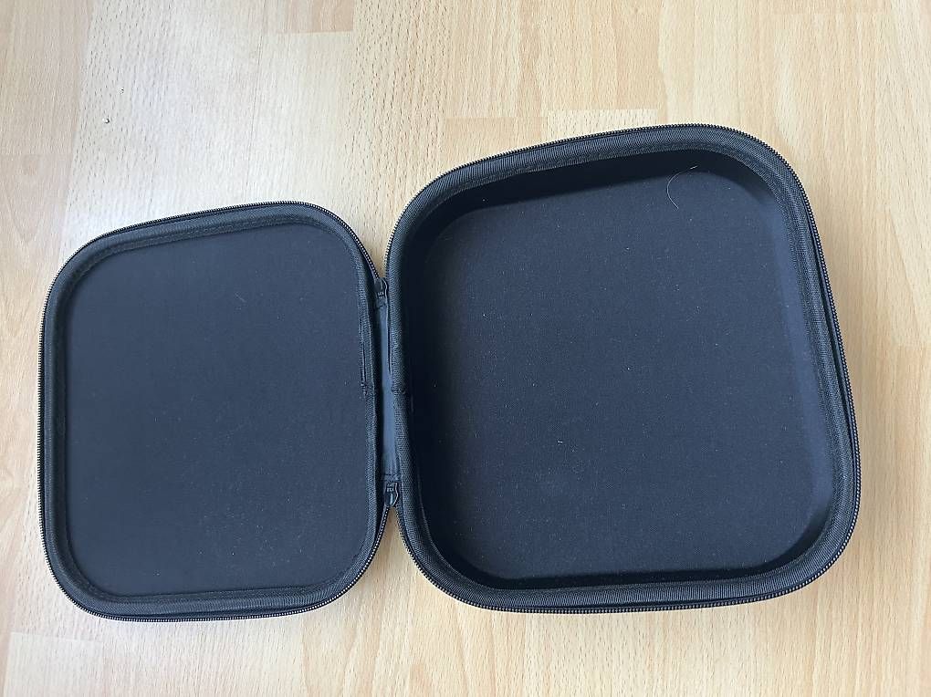 Borse: Etui für Airpods Max oder Änliches – Nuovo (secondo la descrizione) da Berneck venduto da and_99bm 1