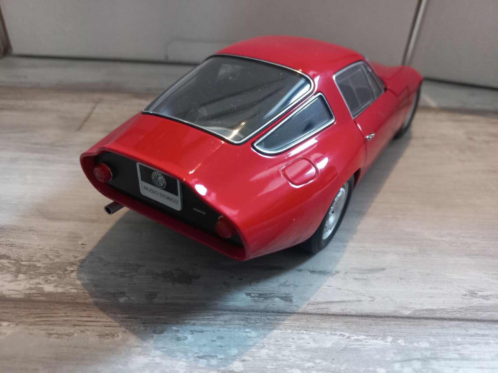 Autoart Modellini d'auto: Alfa Romeo TZ 1/18 Autoart – Usato da Attalens venduto da remy_s00 4
