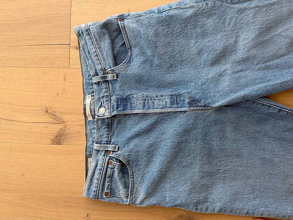 Jeans: Levis Jeans Ribcage / Grösse 32 – D'occasion à Vaduz par nad_j6wm 2