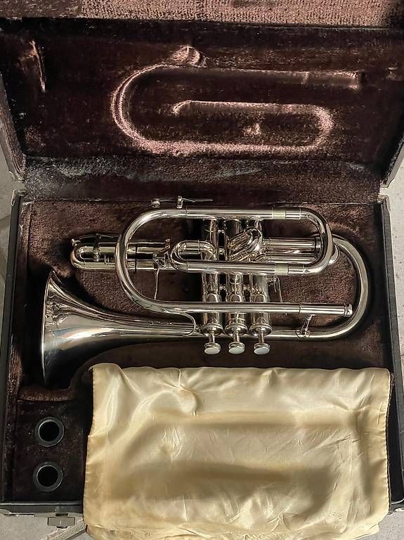 Strumenti musicali: B-Cornet Sovereign – Usato da BENNWIL venduto da STEMAS 1