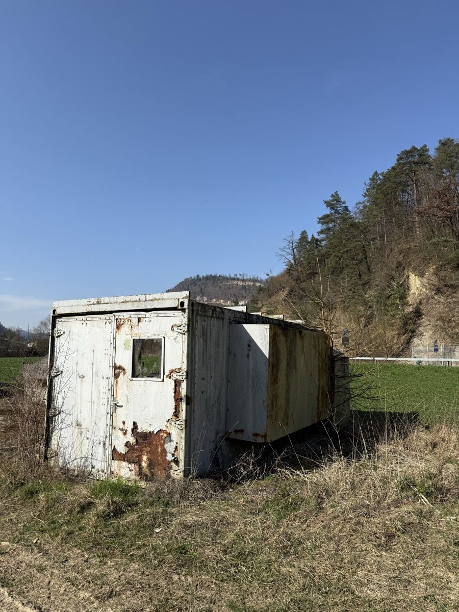 Conteneurs de construction: Lagercontainer/Bürocontainer/Container – D'occasion à Breitenbach par Looneybs