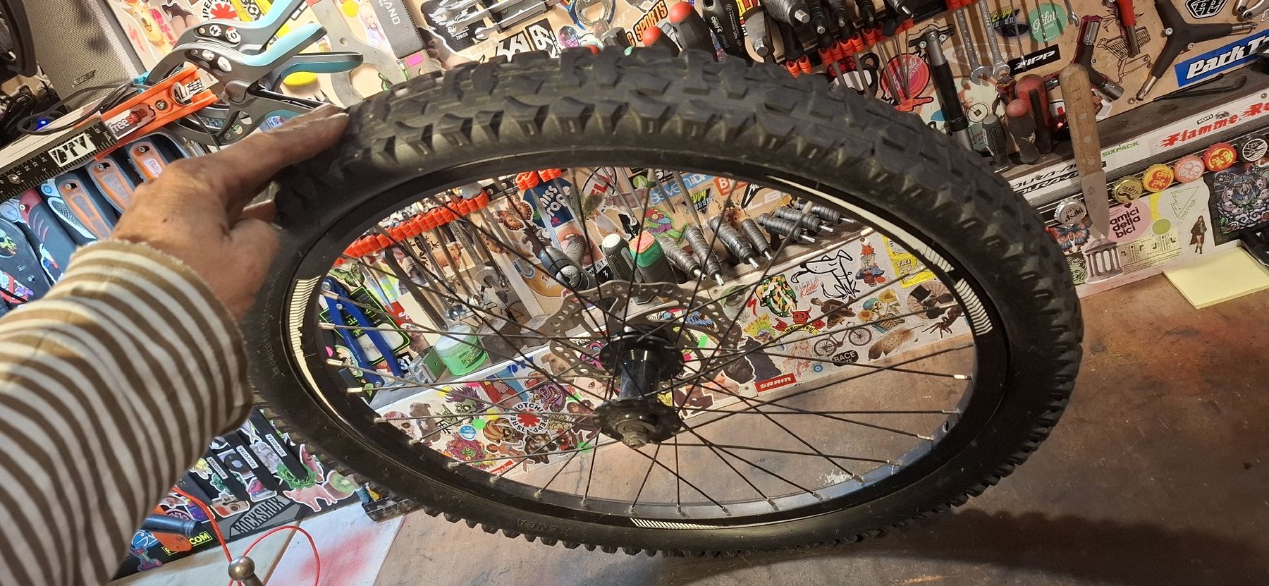 Pièces détachées: MTB Vorderrad 24" disk – D'occasion à Adliswil par trujillo01 8