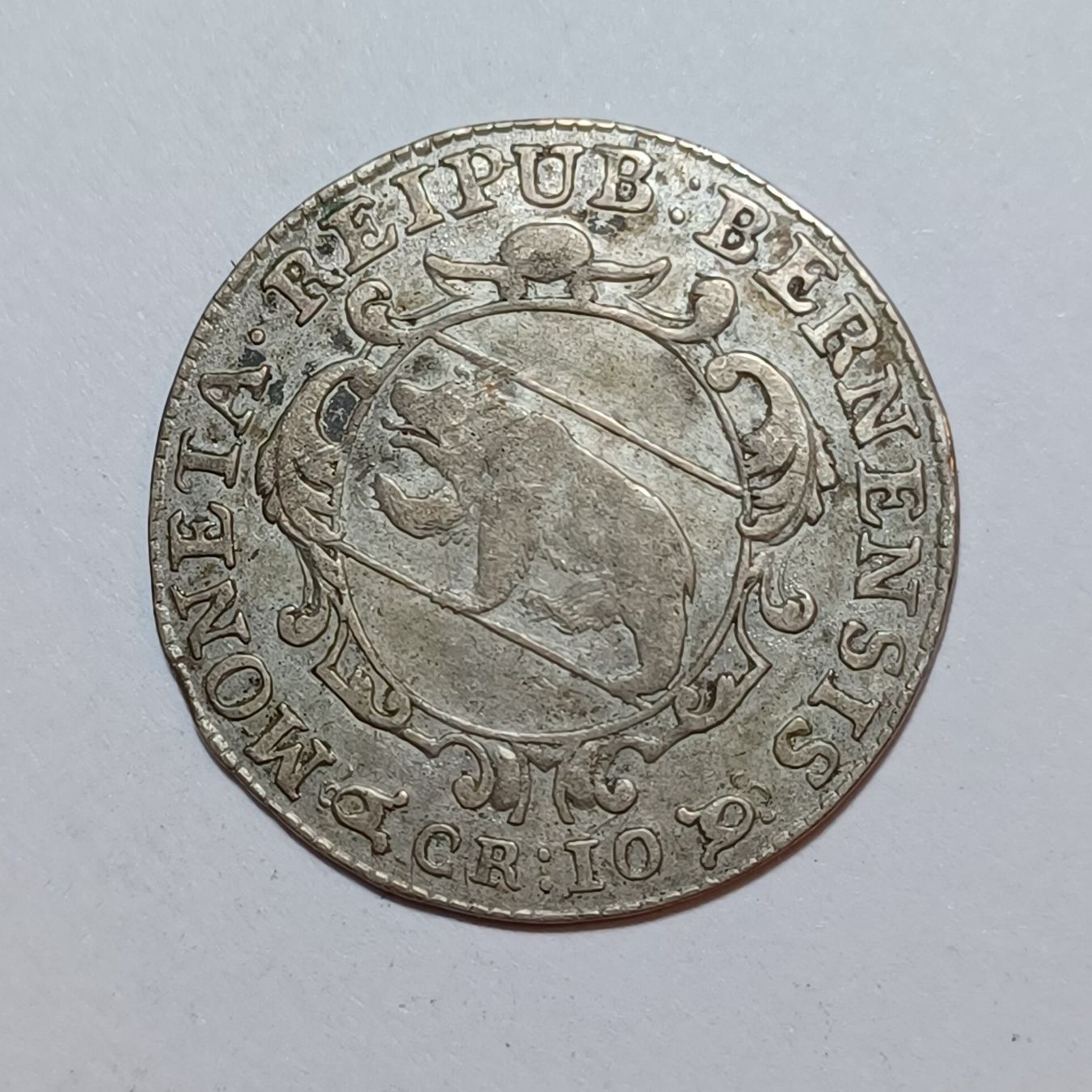 Tutti le monete: 10 Kreuzer 1717 Bern ss – Usato da Pfäffikon ZH venduto da Welt_Muenzen 1