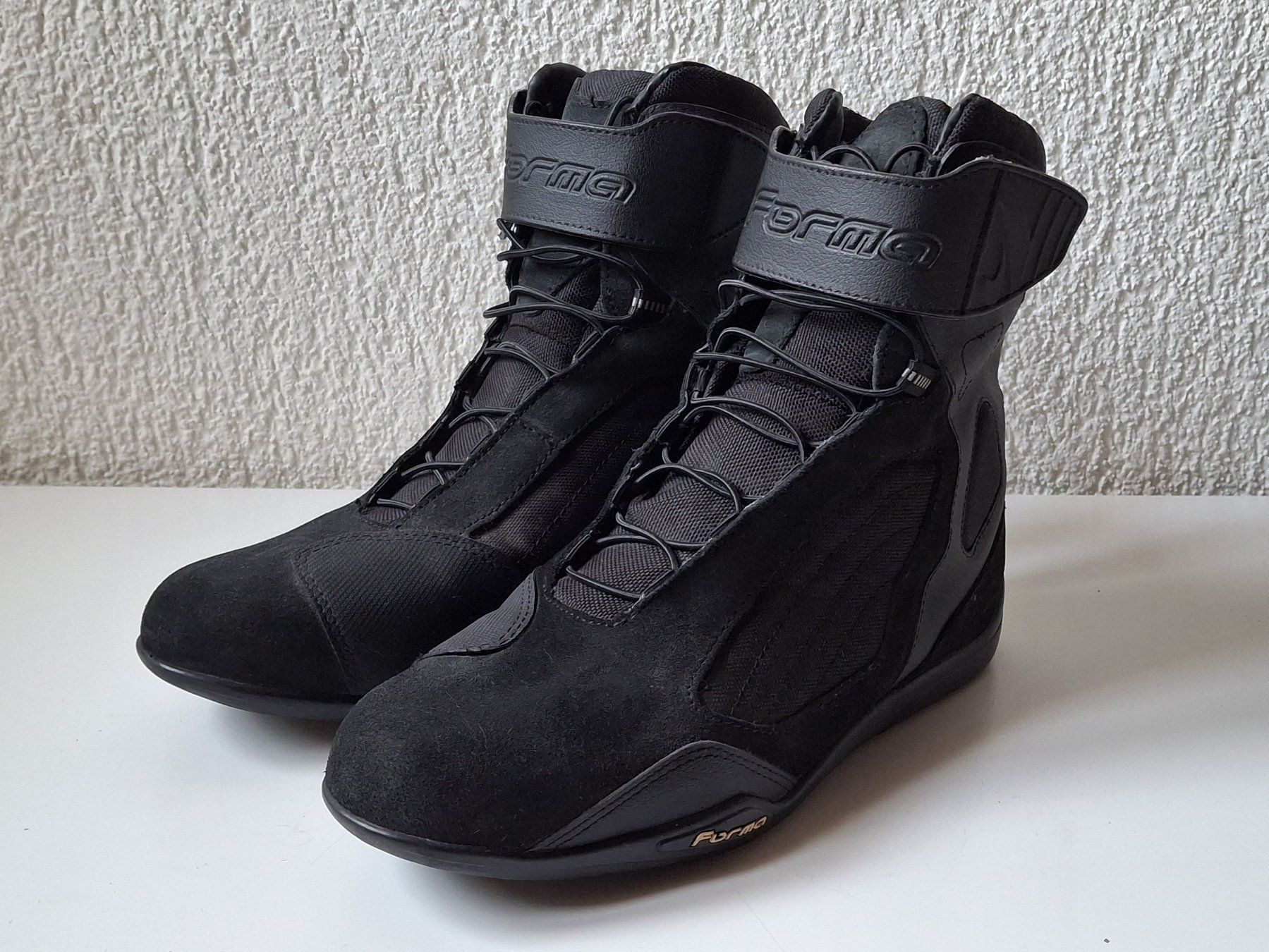 Scarpe da uomo: Bottes de moto Forma T44 – Usato da Les Bois venduto da Clyde12