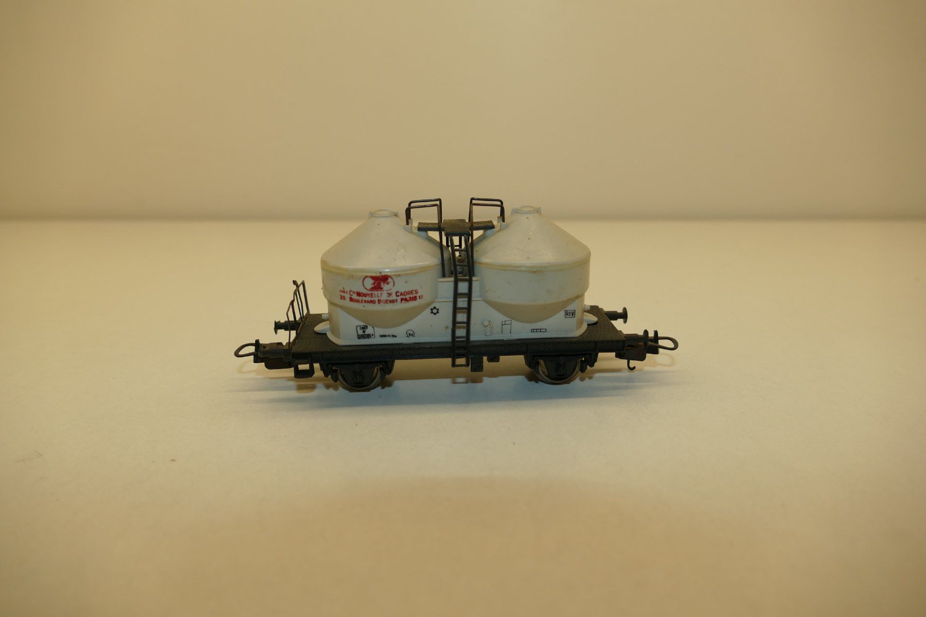 Lima Modellini di ferrovie: Lima H0: SNCF Silowagen SMTS – Usato da Niederhasli venduto da rail-duerst 2