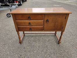 Antiker Holz-Schrank/Tisch mit Schubladen & Türe