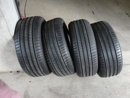 4 Pirelli Reifen 255/45 R20 101T sehr guter Zustand