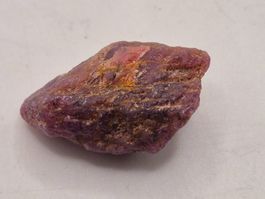 Roh Rubin – 21.8ct – Karnataka, Indien