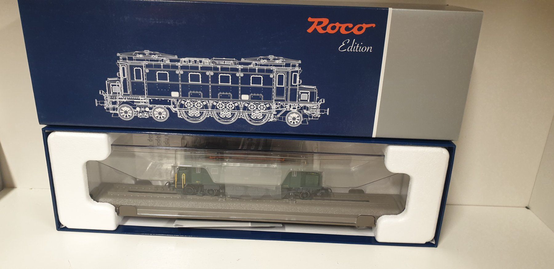 Roco Modellini di ferrovie: Roco SBB Ae3/6 10700 H0/DC 70087 – Nuovo e nell'imballaggio originale da Geroldswil venduto da TopTrain54
