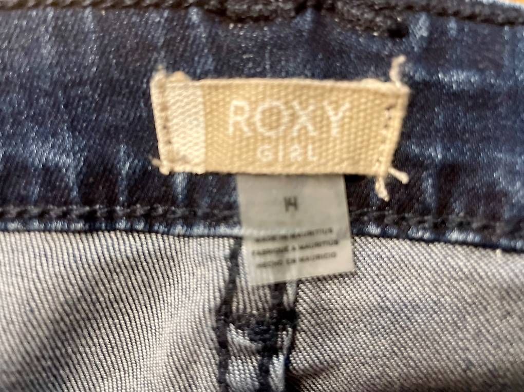 Hosen: Coole Jeans von ROXY Grösse 164 – Gebraucht aus Fehraltorf von Marlene4 3