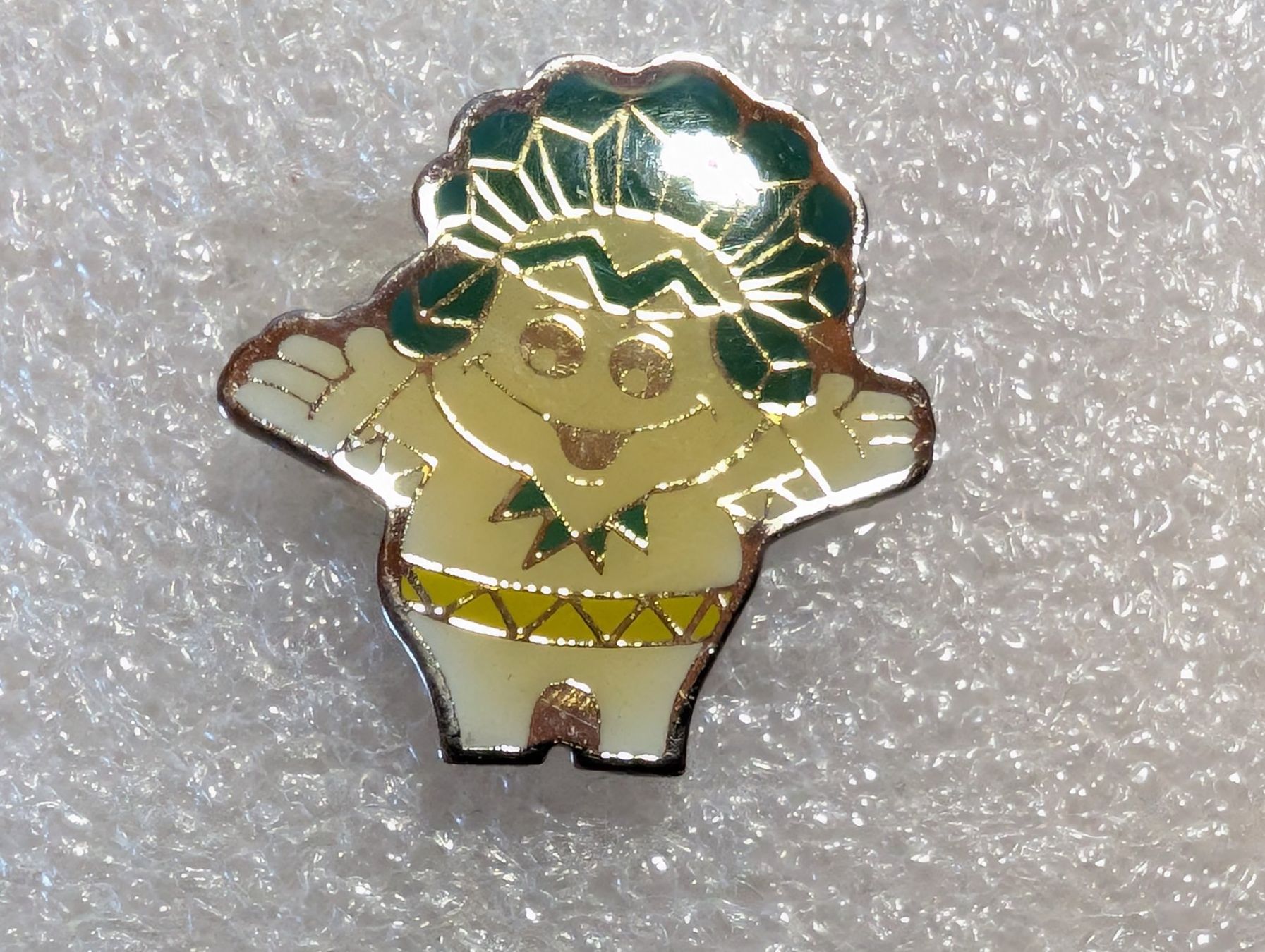 Plaketten & Abzeichen: Ansteckpin 292: Maga Bio – Gebraucht aus Oppligen von Pin-Fall-Shop