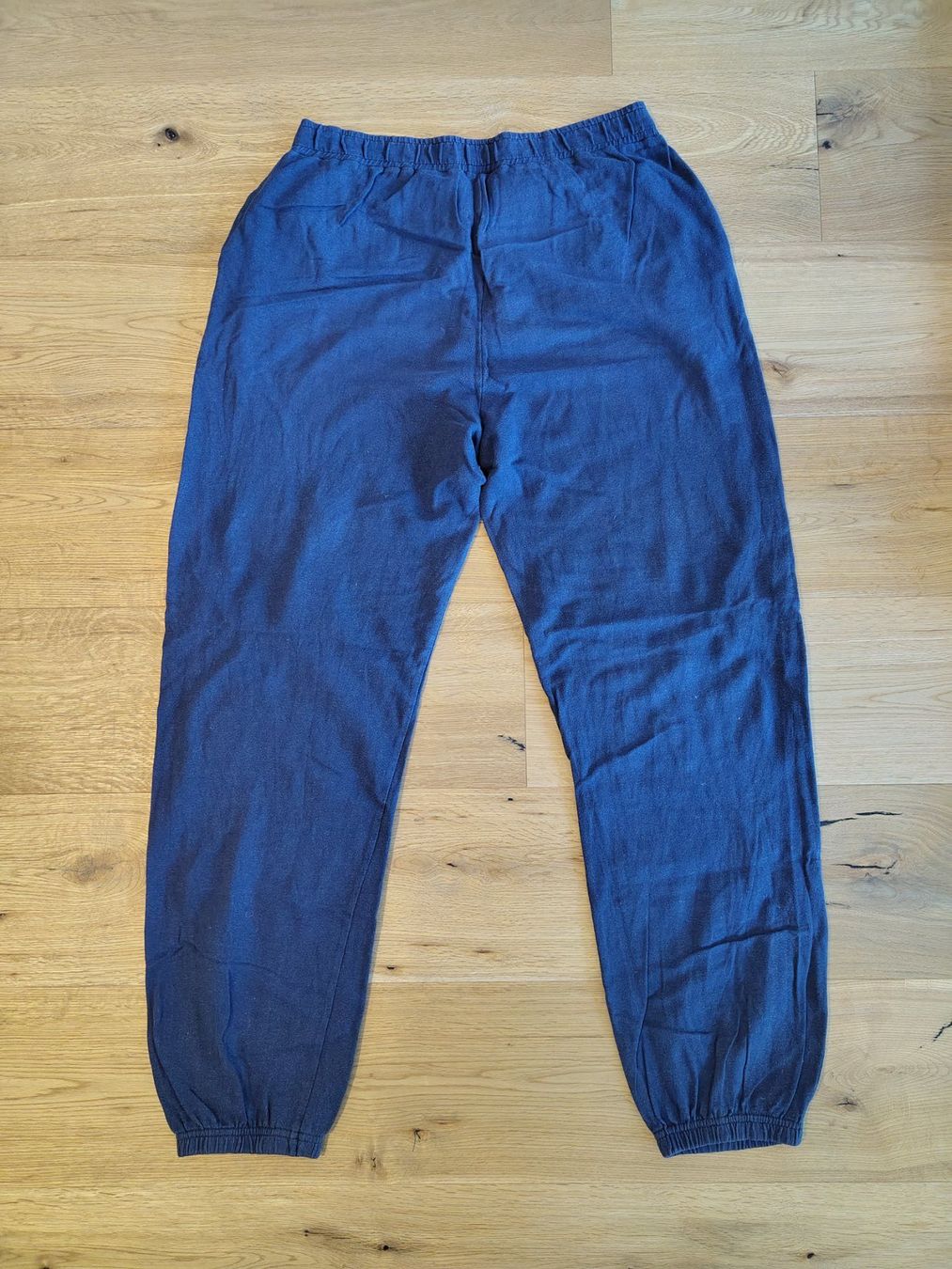 John Adams Hosen: John Adams Trainerhose L navyblau – Gebraucht aus Interlaken von dmncmg 1