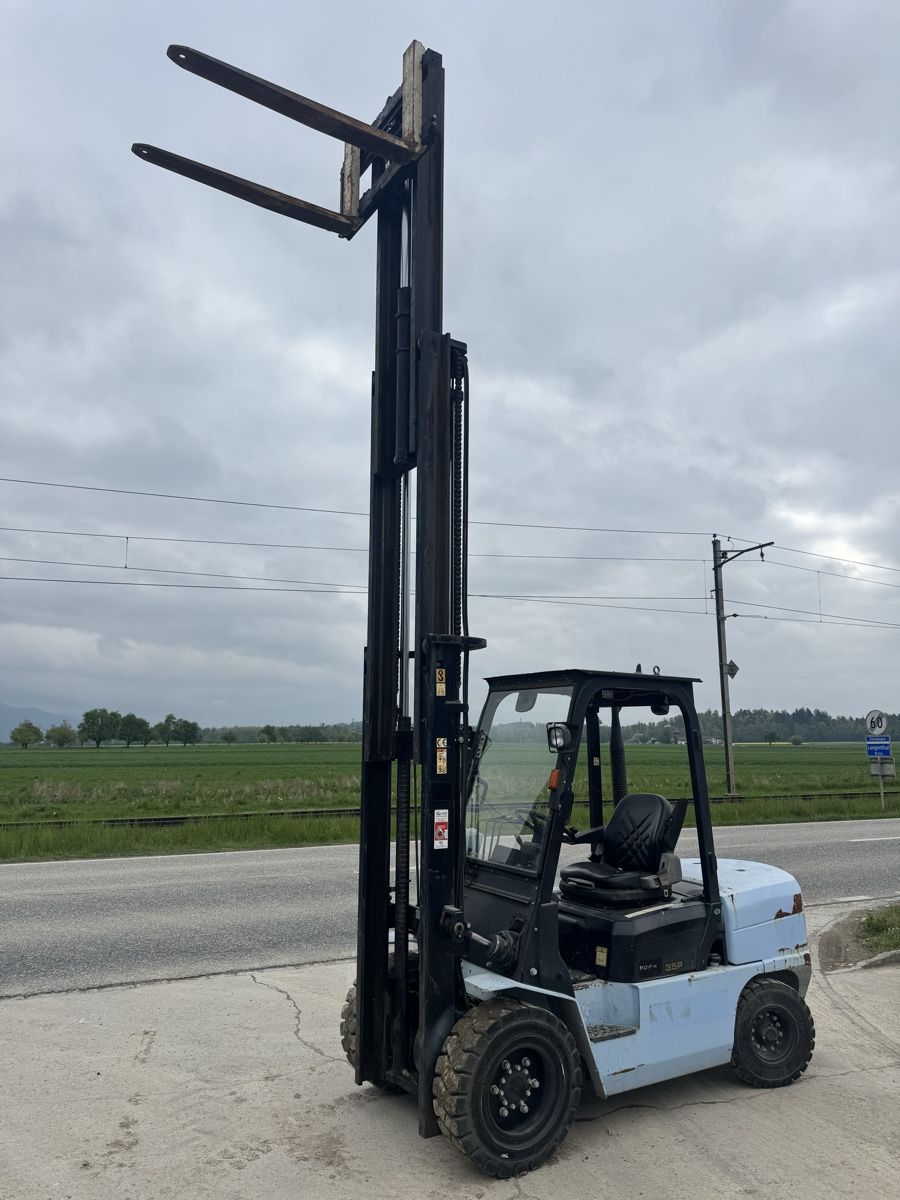 Chargeur de ferme: Sapler Utilev UT 35 P – D'occasion à Niederbipp par baggerch 6