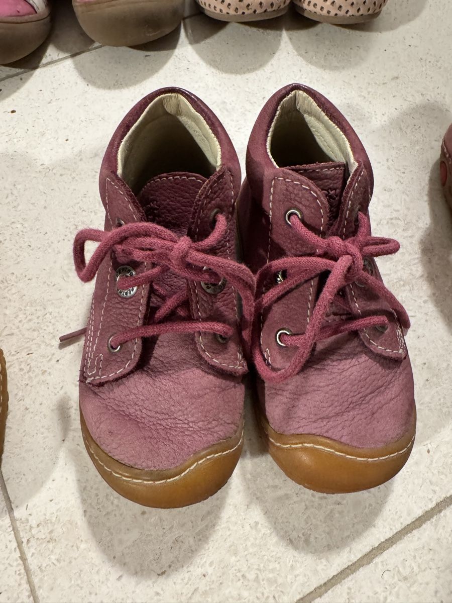 Scarpe per ragazze: Shoes - different sizes – Usato da Affoltern am Albis venduto da Pitu86 5