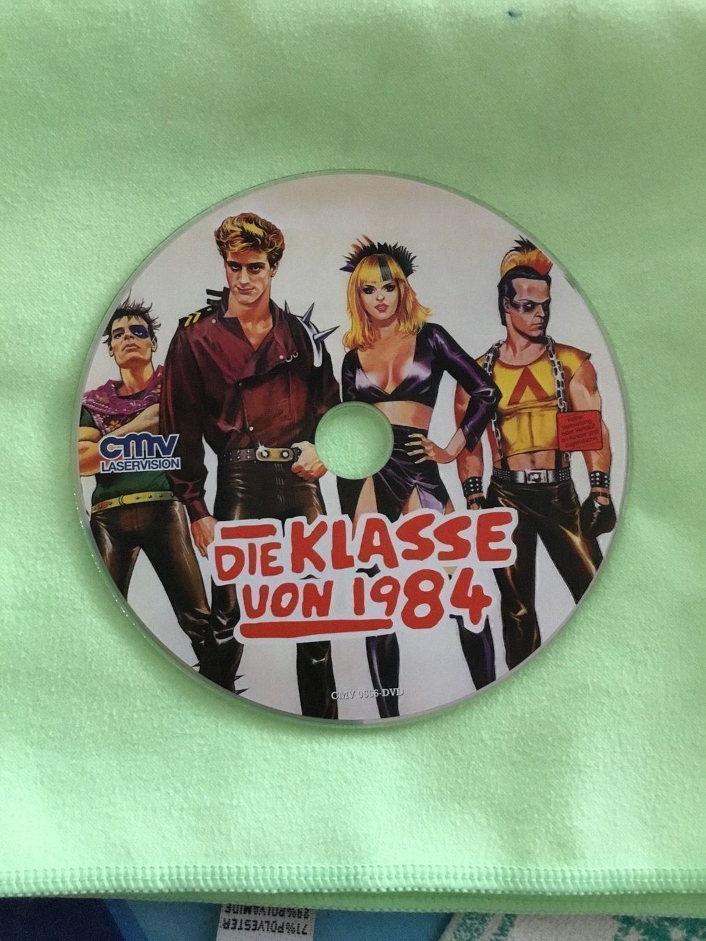 Tutti i DVDs: Die Klasse von 1984 dvd Kleine Hartbox – Nuovo (secondo la descrizione) da Blauen venduto da berlingo65 2