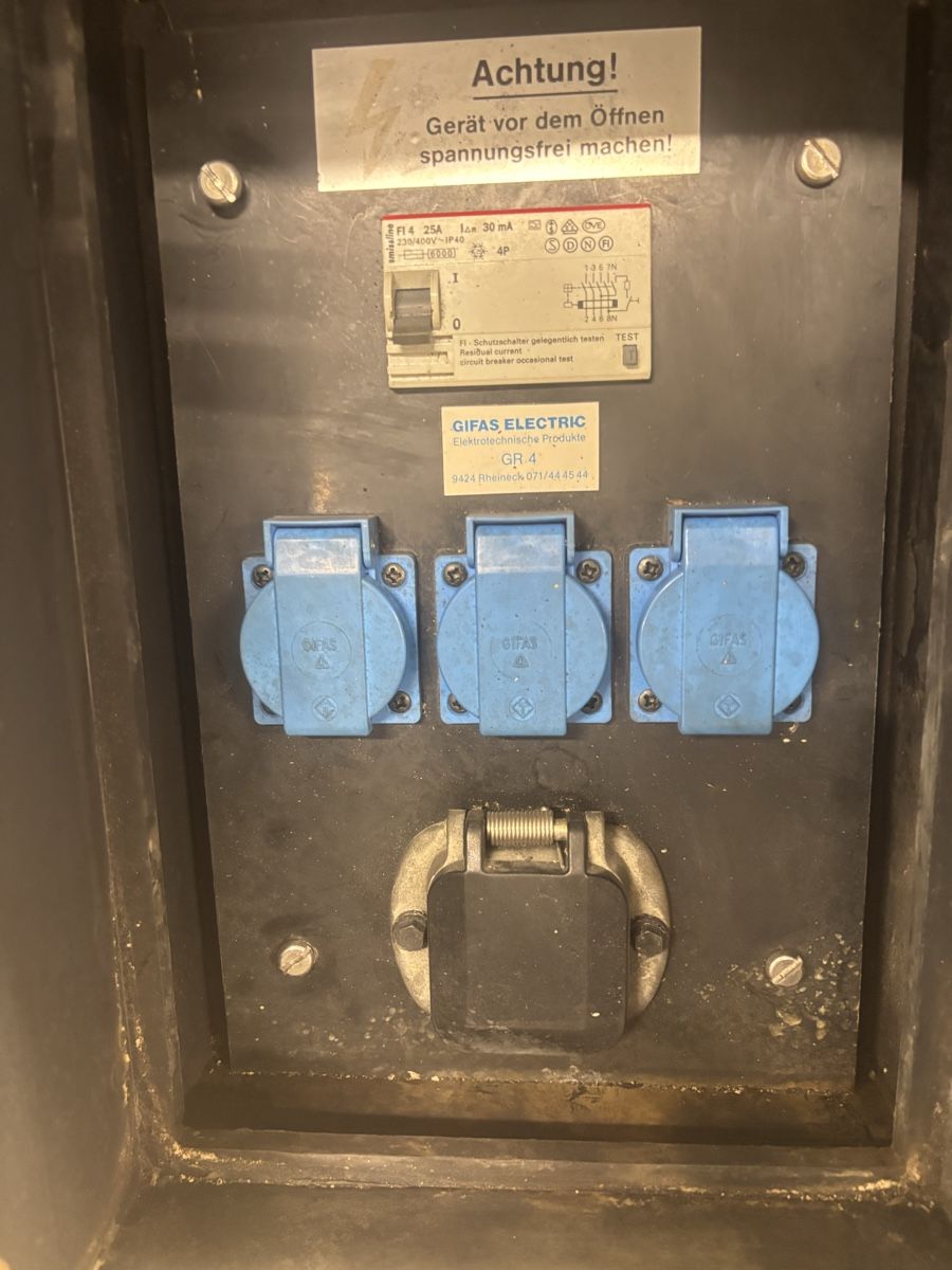 GIFAS Elettrotecnica: Gifas Baustromverteiler  – Usato da Weinfelden venduto da Sermo92