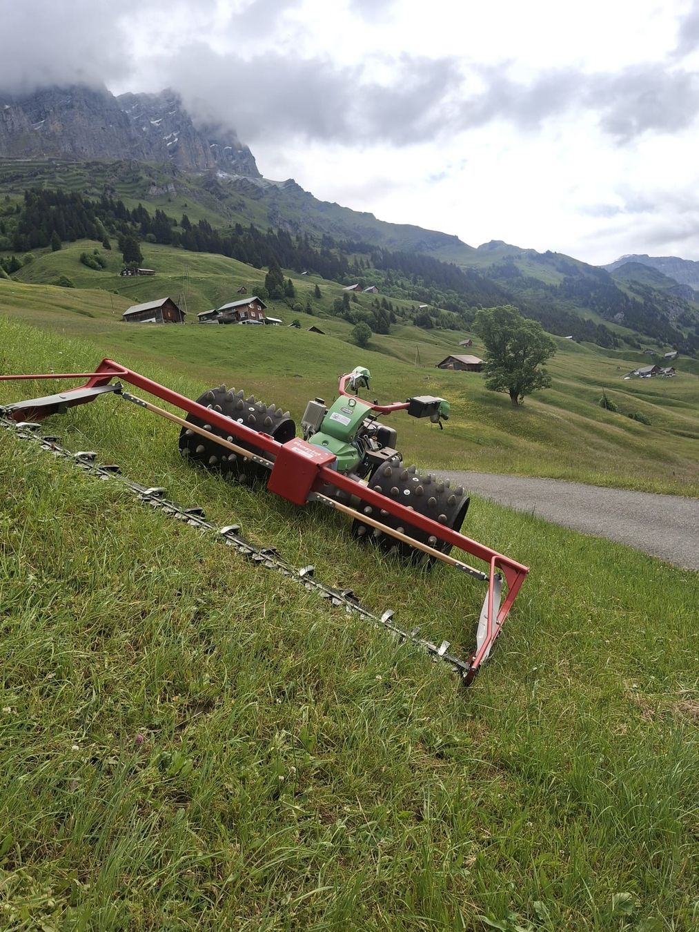 Rapid Accessori Trattori &Veicoli agricoli: Breitspurmähbalken Rapid – Usato da Unterschächen venduto da Huri1