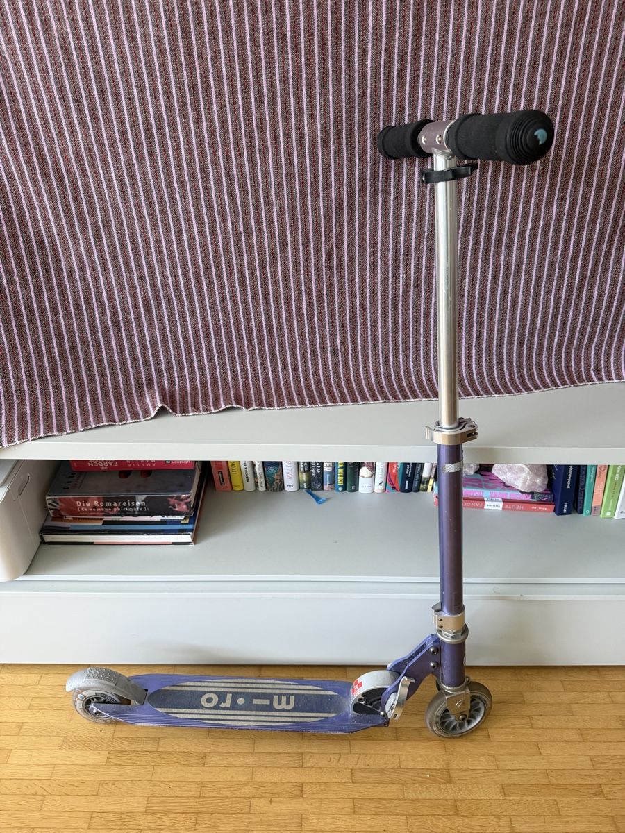 Micro Véhicules pour enfants: Micro Scooter  – D'occasion à Laupen BE par Lisafurby