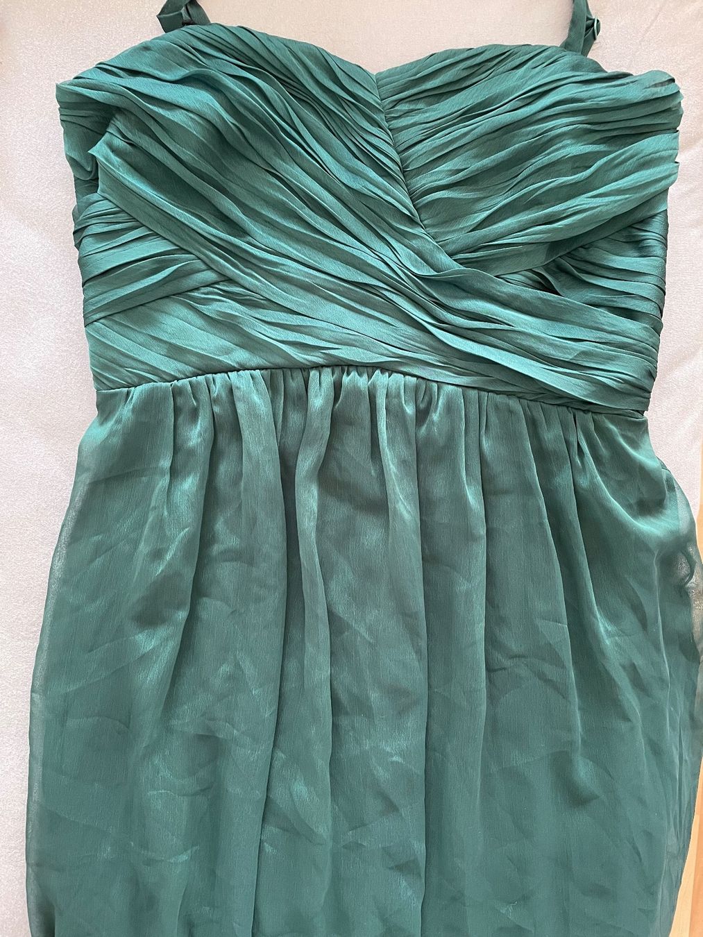 C&A Vestiti: Dunkelgrünes Cocktailkleid – Usato da Schnottwil venduto da sml_29t8
