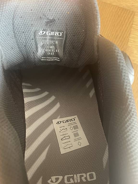 Scarpe da donna: Veloschuh Giro Sector W 40.5 – Nuovo e nell'imballaggio originale da Bern venduto da malui 2