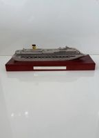 Costa Pacifica maquette métal argenté socle bois Made Italy
