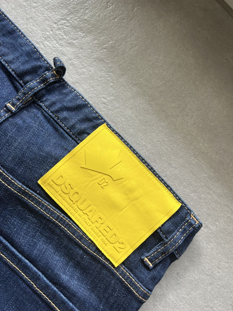 Dsquared2 Jeans: Dsquared2 jeans uomo 50 – D'occasion à Mendrisio par fly_9wzx 3