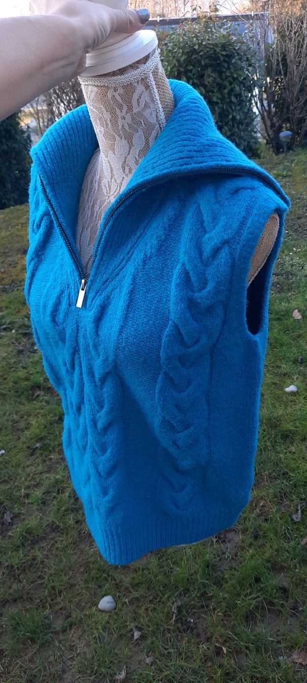 Pulls & Sweat-shirts: Strick Pullunder Blau gr S Kuschelig Stylisch Damen 714 – D'occasion à Vinelz par Messer2007 5