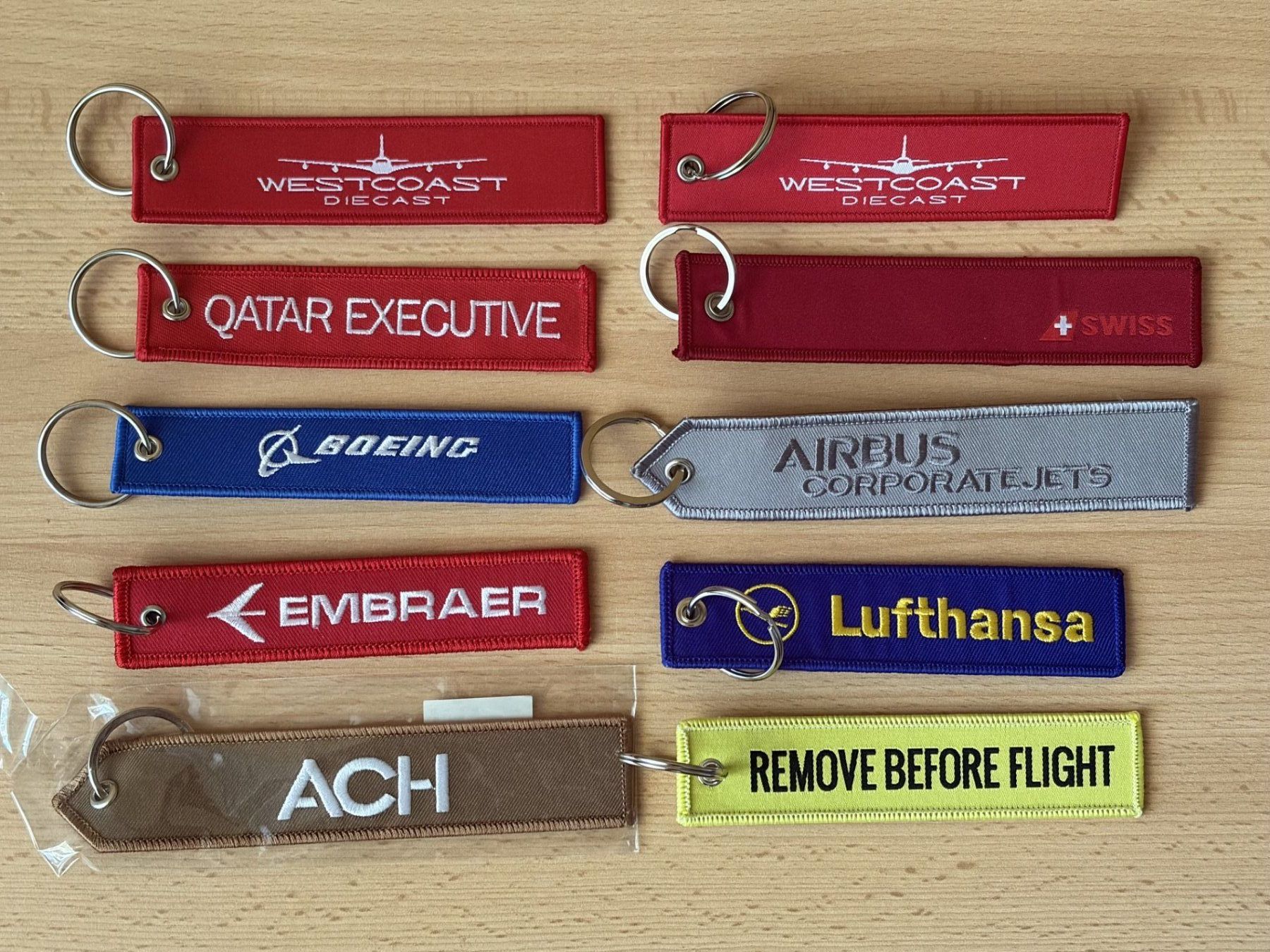 Portachiavi: Aviation : 10 porte-clés "Remove Before Flight" – Nuovo (secondo la descrizione) da Genève venduto da SwissLX23
