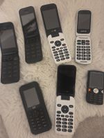 Konvolut Handys Nokia Doro CAT Sony Ericsson diverse Modelle