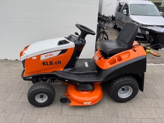 Stihl Tagliaerba: Stihl Rasentraktor – Usato da Leibstadt venduto da Rhystern 3