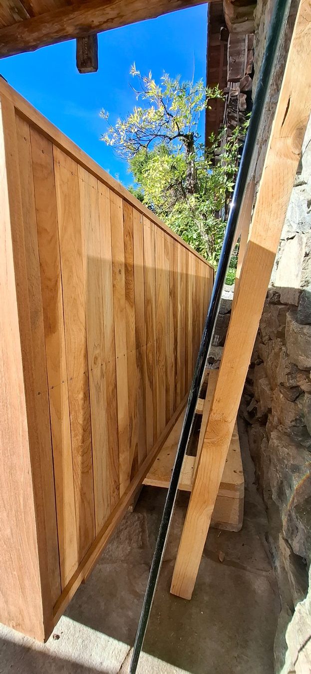 Articoli in legno: Meuble en Teck massif Horizon – Usato da Ravoire venduto da tom_ty8g 5