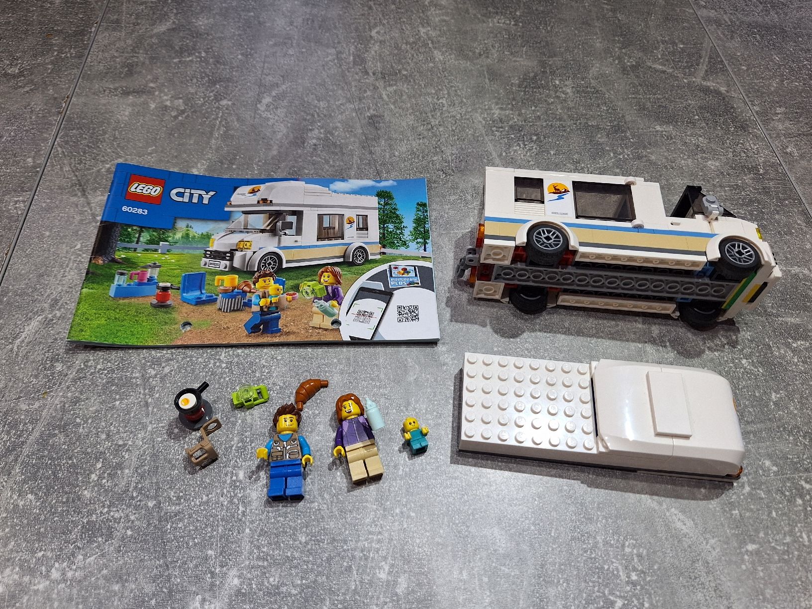 Lego Giocattoli: Lego 60283 Ferienwohnmobil – Usato da Egerkingen venduto da Niceli1 5