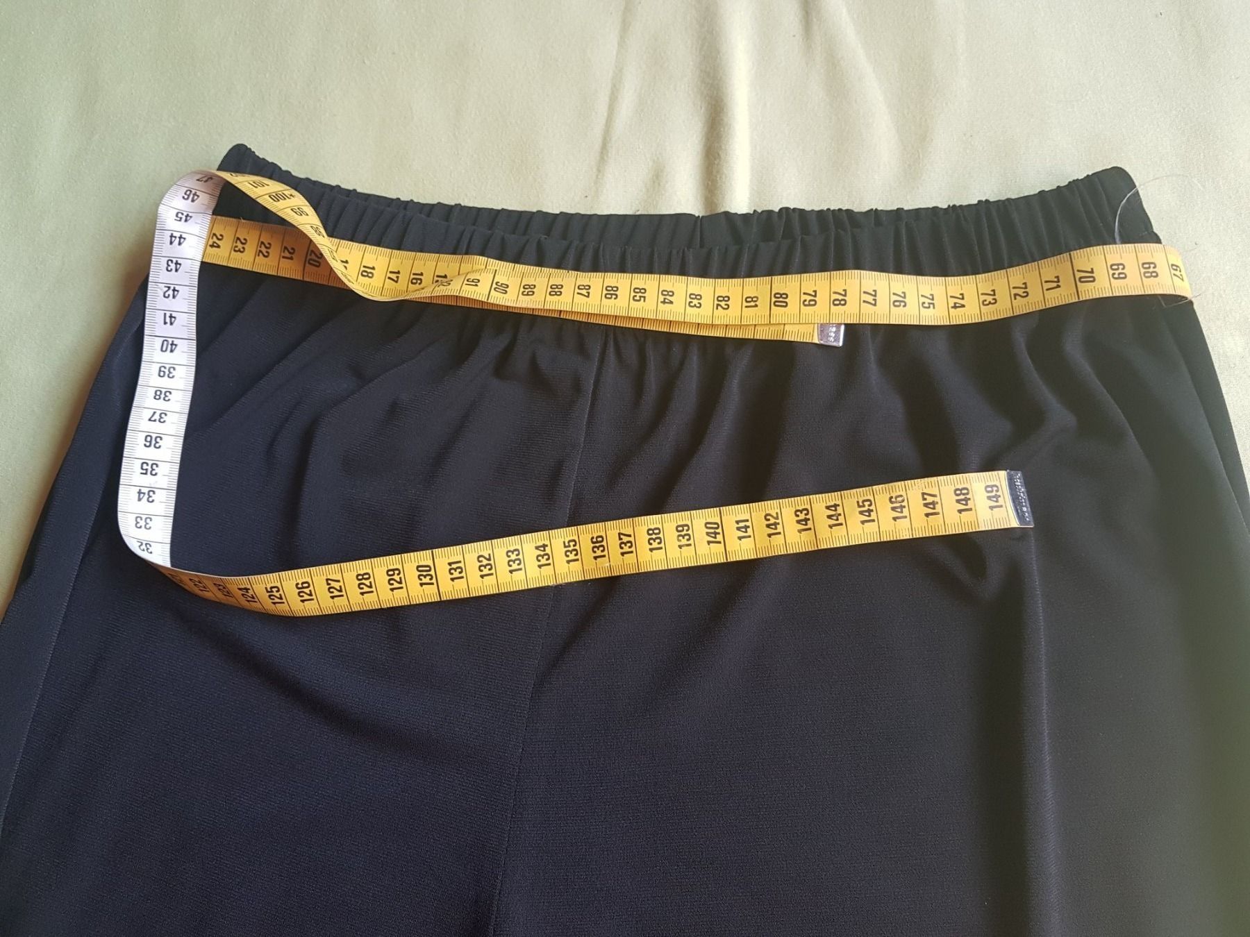 Completi & Tailleur: Ensemble 2 pièces tunique pantalon taille M marque Pulchery – Usato da Villiers venduto da san_jn5w 7