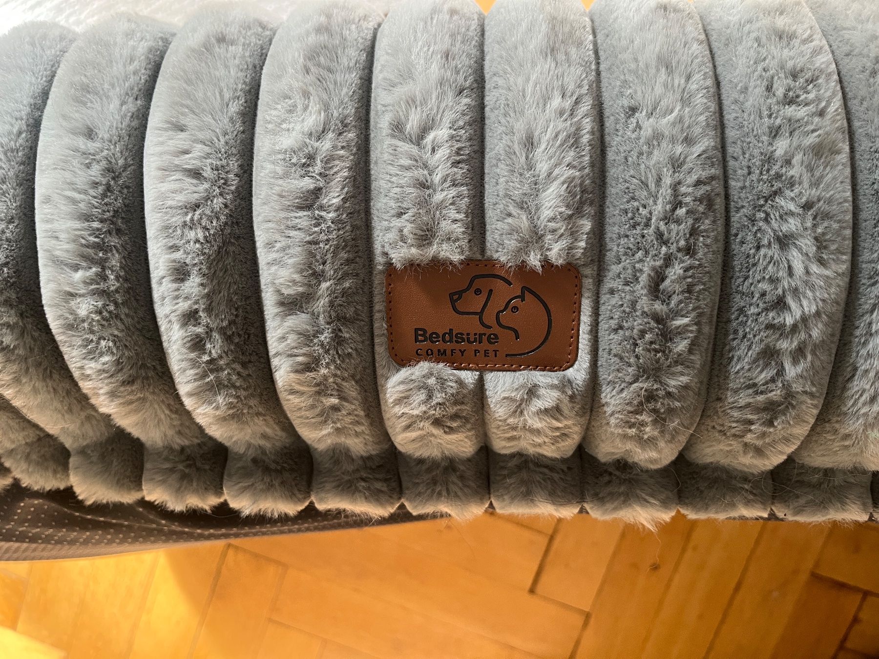 DogsFavorite Liege- & Schlafplätze: Hundebett von BEDSURE XL – Gebraucht aus Basel von milaa.n 1