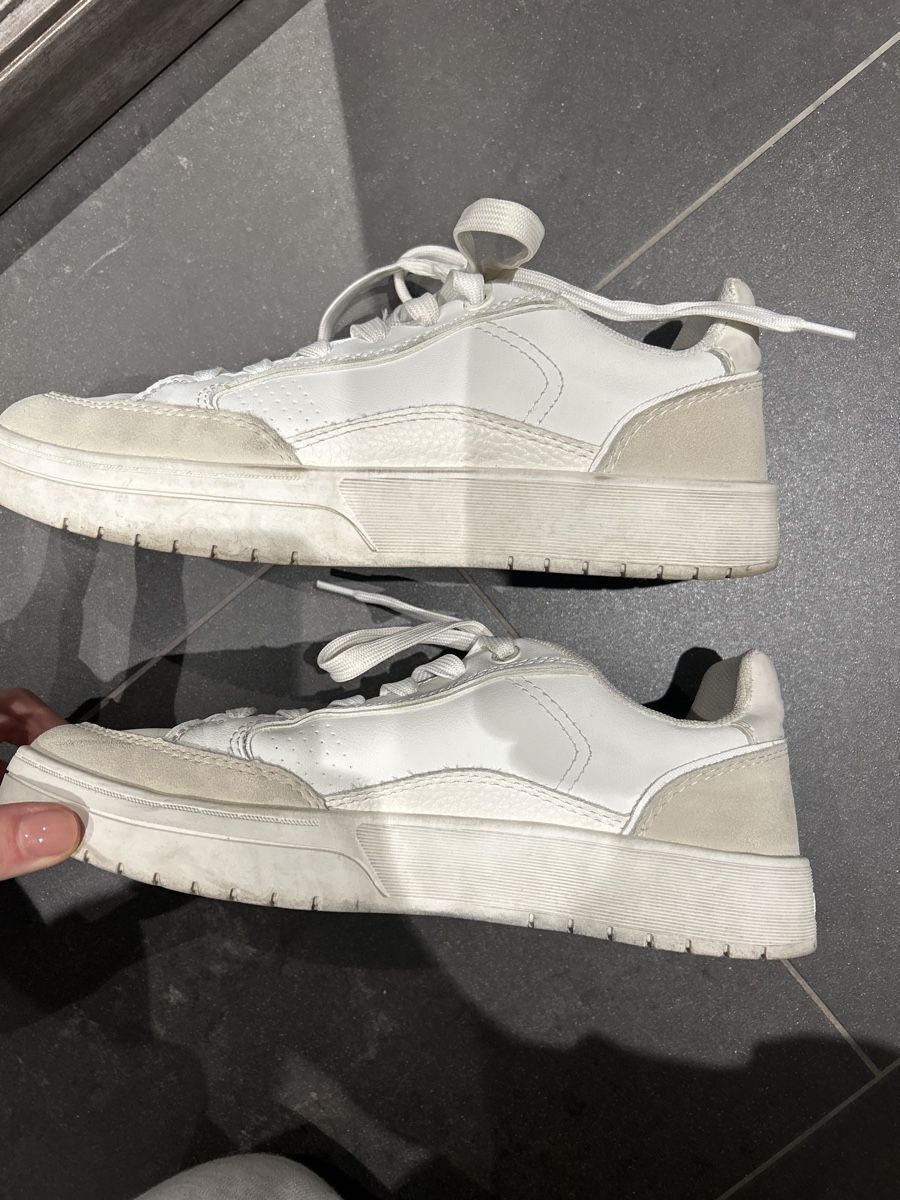 Stradivarius Damenschuhe: Sneaker Stradivarius Gr. EUR 38 – Gebraucht aus Fraubrunnen von alne777 2