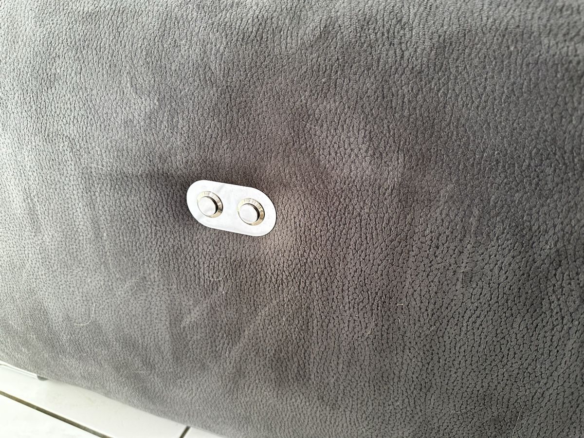 Sofas: Sofa grau, Microfaser 320x220cm ab 1.- – D'occasion à Niederbipp par Roeschu77 2
