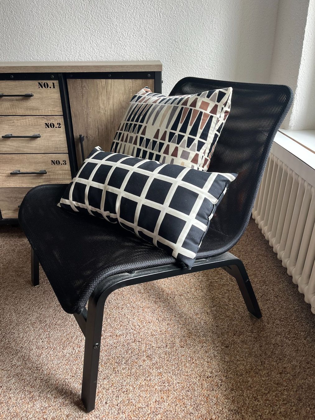 Ikea Poltrone: Sessel IKEA mit Kissen – Usato da Winterthur venduto da zim_6bsw 1
