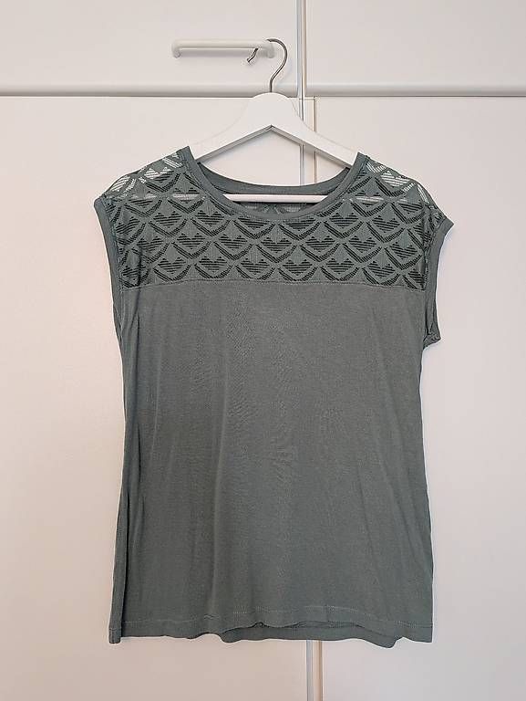 T-Shirts: Shirt – Gebraucht aus Herzogenbuchsee von Obivius