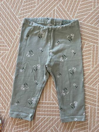 Top Zustand - Baby  Leggings Gr 74, grün, H&M