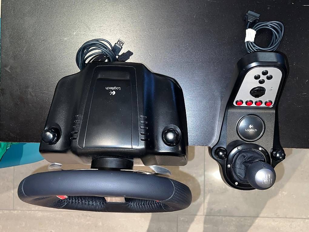 Controller: Logitech G27 Racing Wheel+Pedali+Cambio – Usato da Davesco-Soragno venduto da bart076 4
