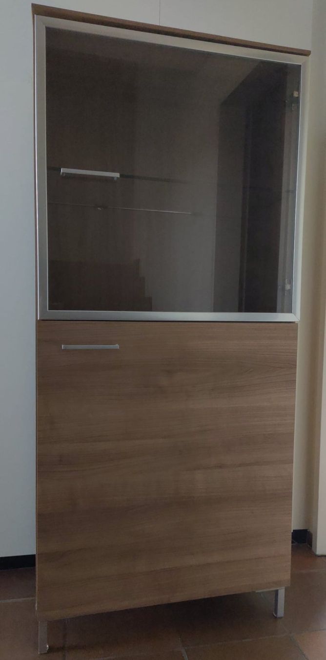 Armoires: Schrank mit Vitrine – D'occasion à Rupperswil par mcp_d9cb