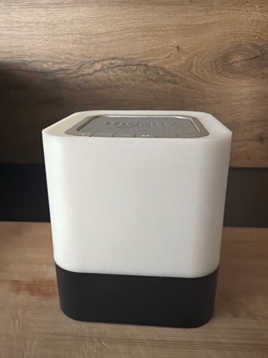 Wecker: Musky  Bluetooth Speaker/Alarm Clock  – Gebraucht aus Montreux von TStudio 1