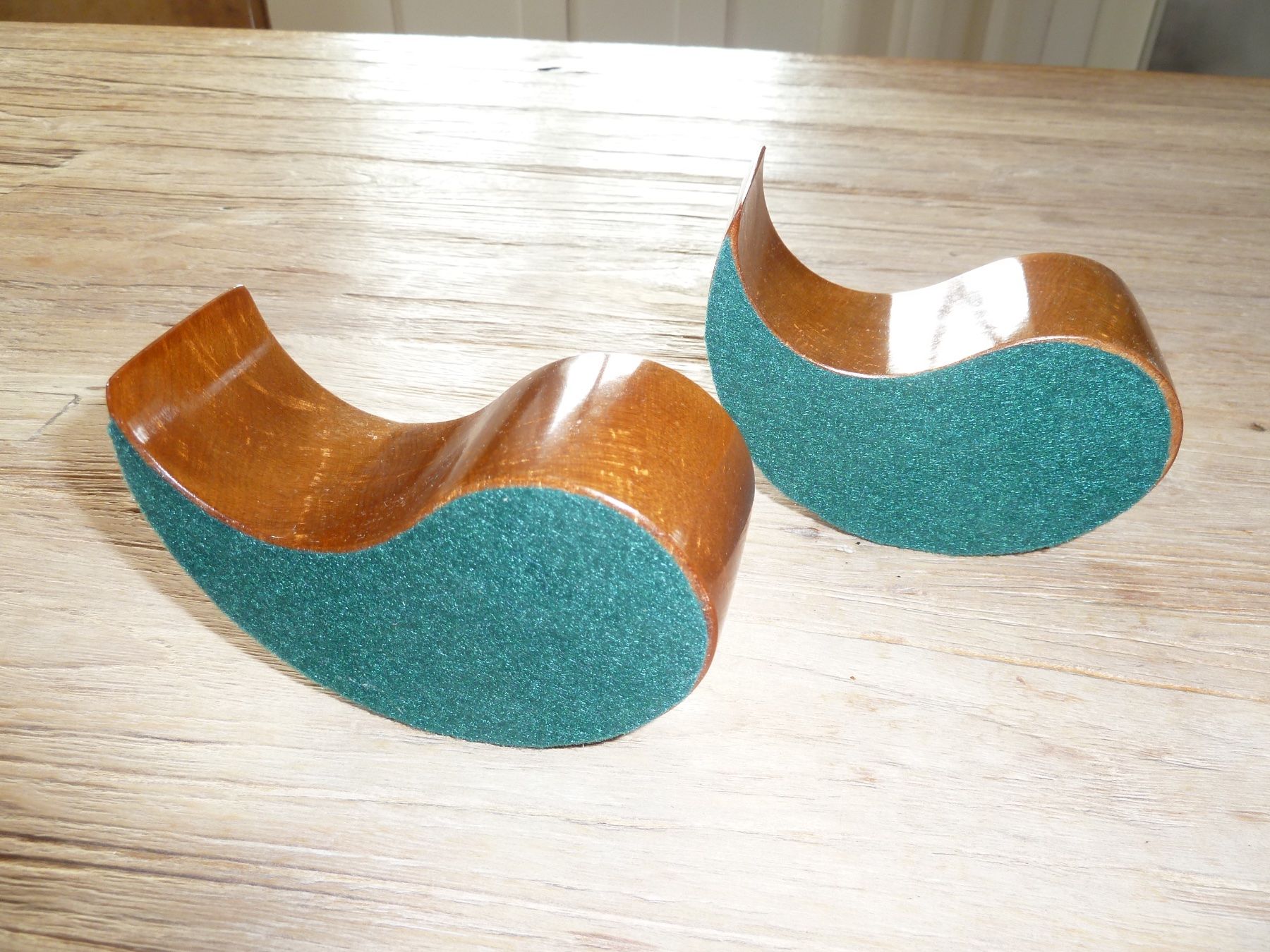 Kerzenständer: Yin & Yang Teelichthalter aus Holz – Gebraucht aus Niederscherli von lama8567 4