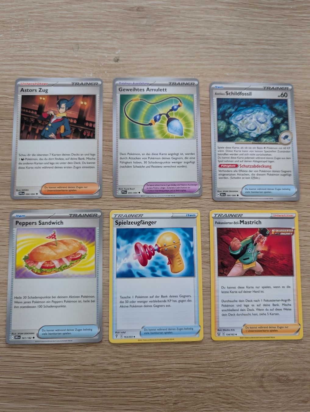 Pokémon Carte collezionabili: 6 Trainerkarten Pokémon Deutsch – Usato da Steinmaur venduto da ShOWTeK