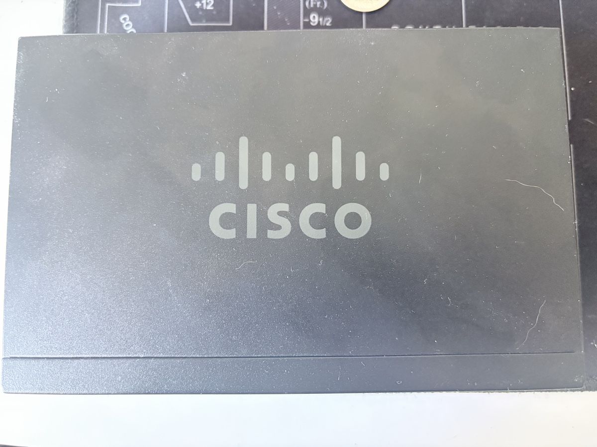 Cisco Hub & Switch: Cisco SG110D-08 – Usato da Chur venduto da Pascal_gk 2