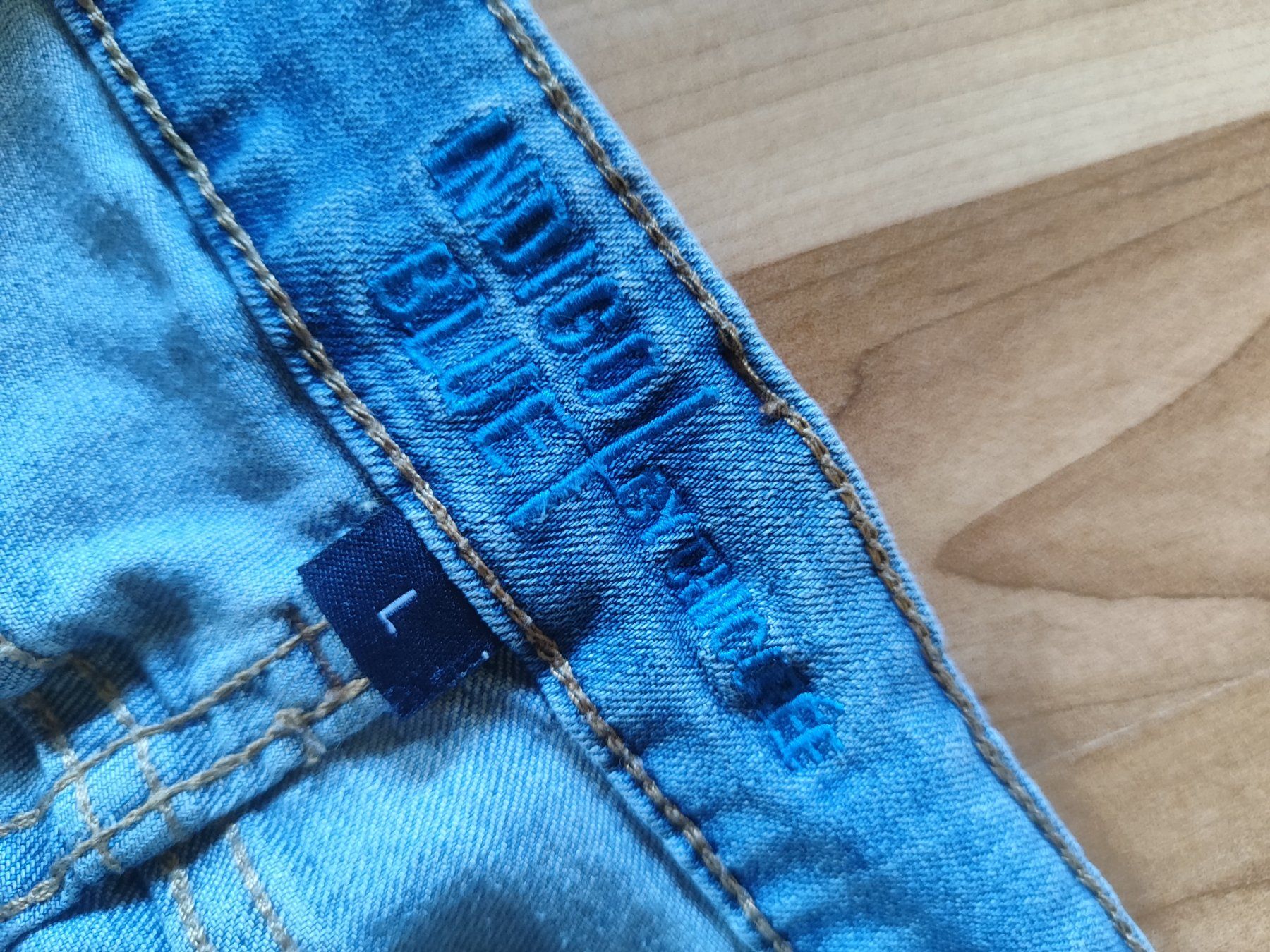 Jeans: Blue Jeans Grösse L – Usato da Trachselwald venduto da Lare79