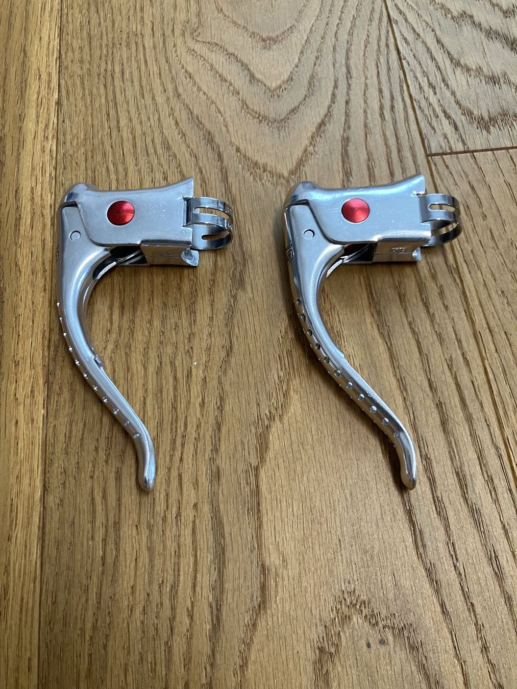 Pièces détachées: Shimano 600 Bremshebel NOS – Neuf (Voir description) à Obermumpf par Estrela67 3