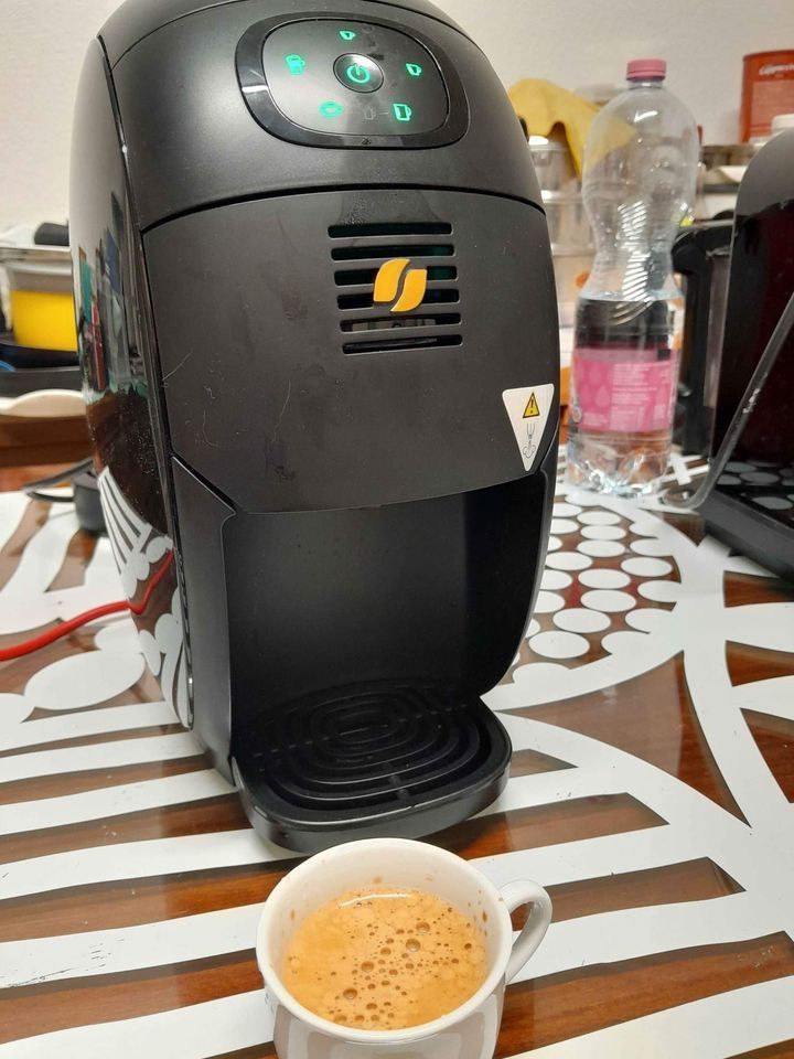 Nescafé Kaffeemaschinen & Espressomaschinen: Barista Nescafé Gold Blend – Gebraucht aus Bienne von  5